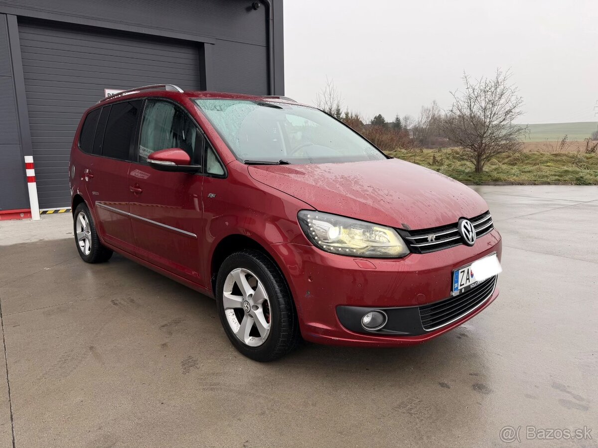 VW Touran 2.0 TDi DSG Highline - 3