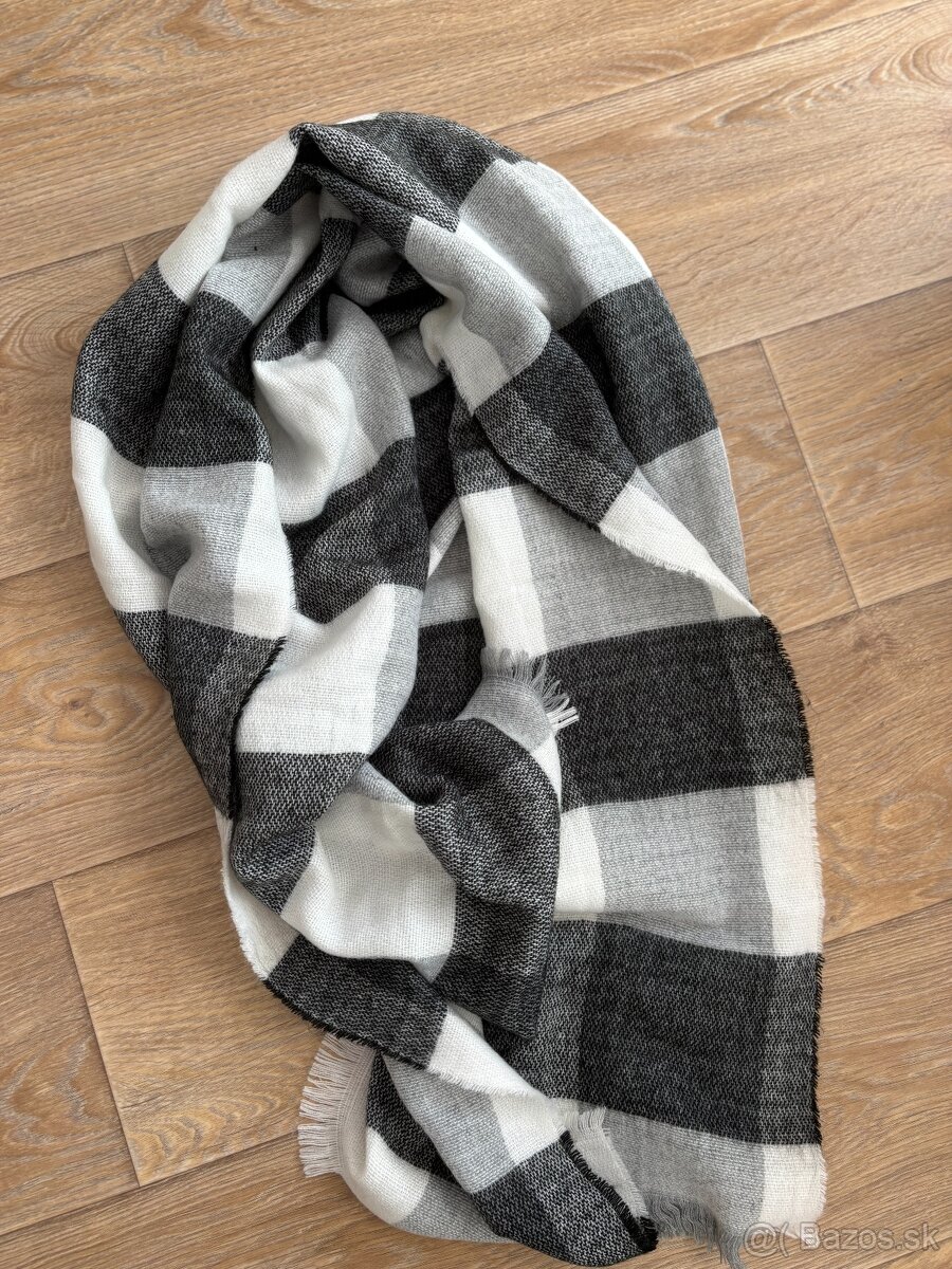 Dámsky šál Sinsay - 3