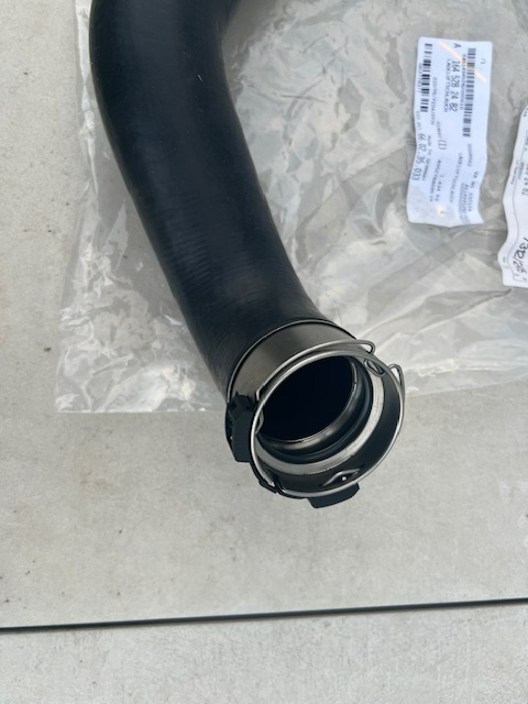 Hadica intercoolera Mercedes ML, GL - 3