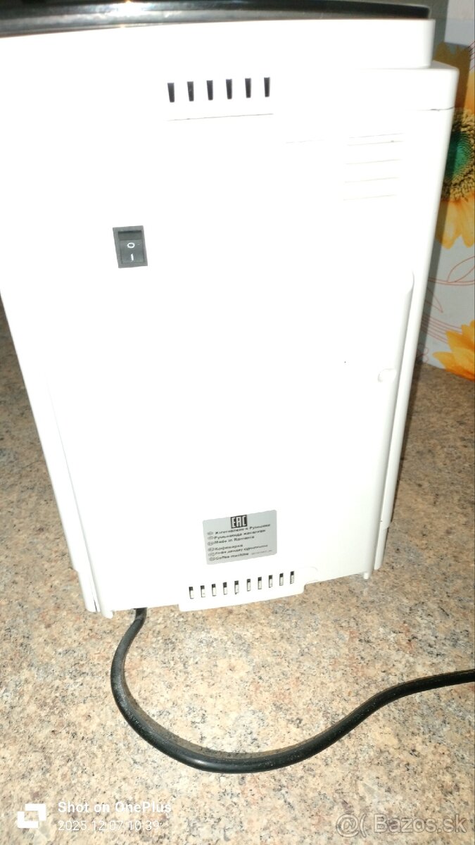 Kávovar Delonghi Magnifica W - 3