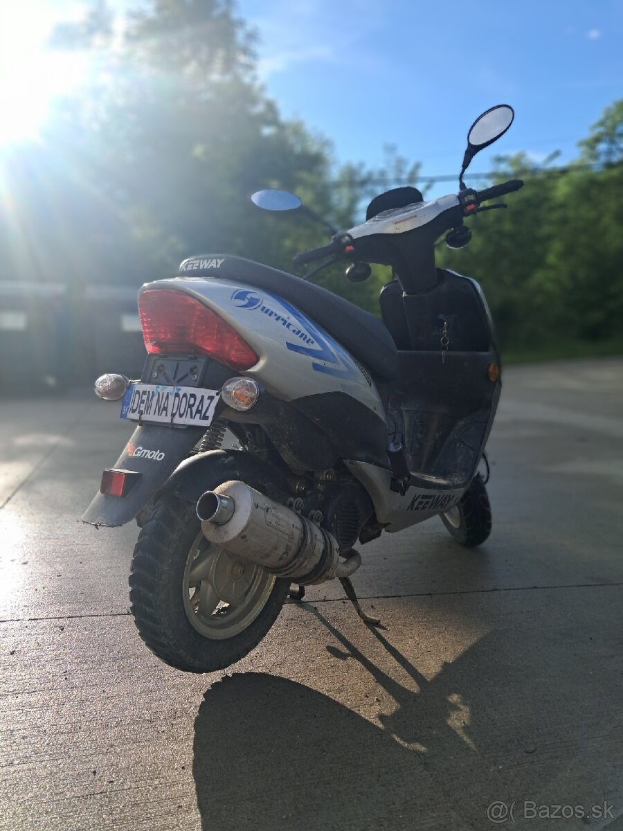 Keeway huricane 50 - 3