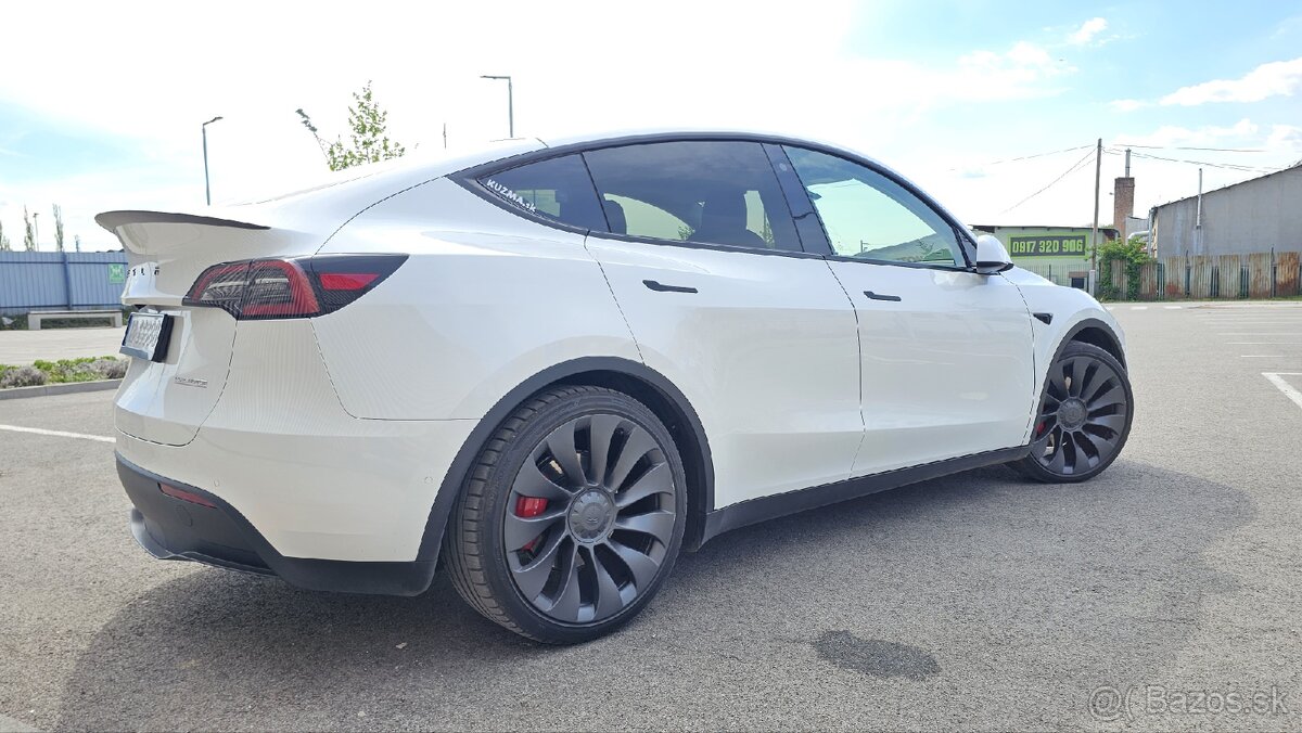 Tesla Model Y Performance Berlin 44k km - 3