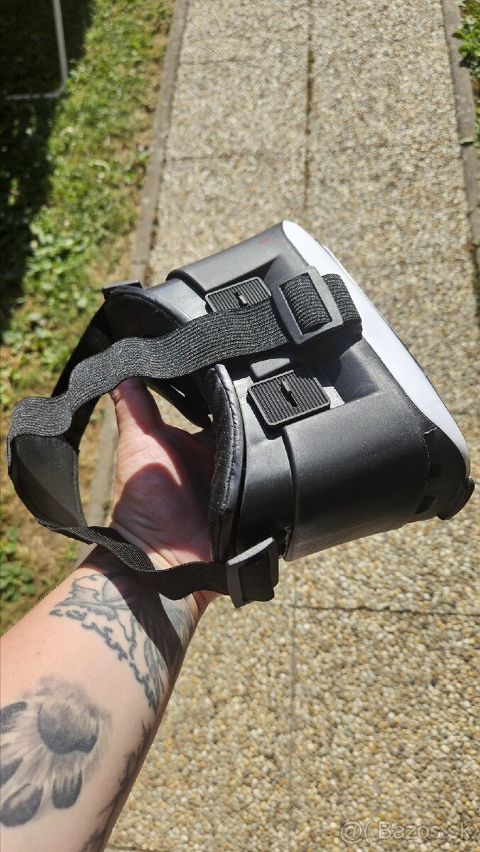 VR2 Smartphone VR Headset - 3