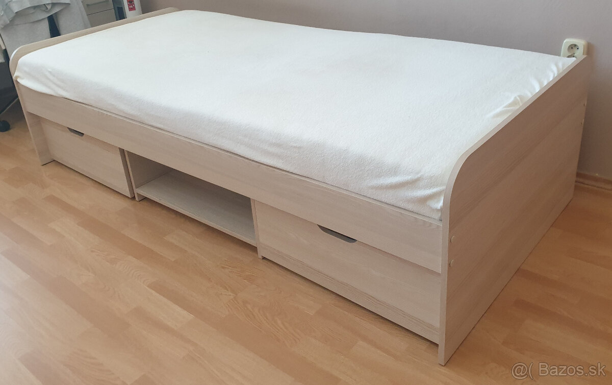 Jednolôžková posteľ s roštom 200x90cm - 3