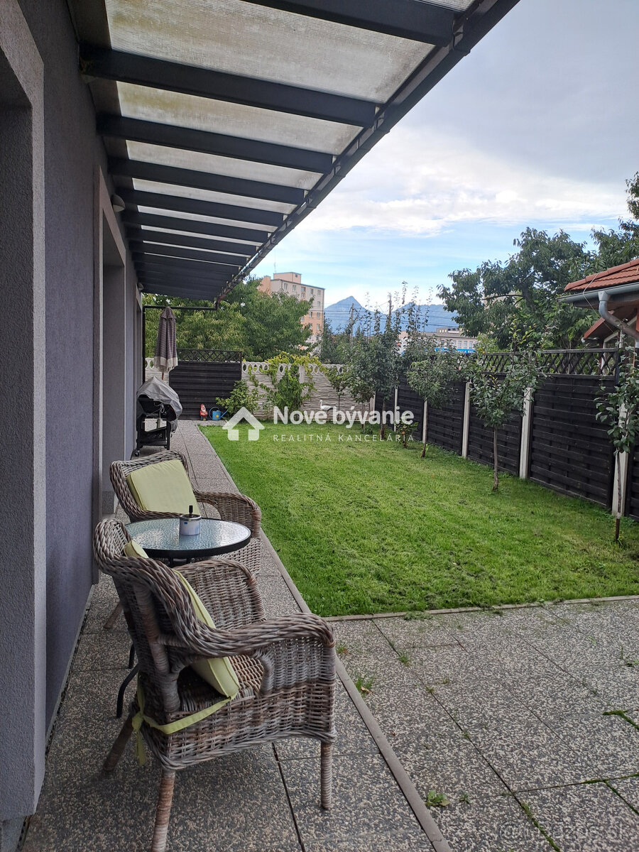 Rodinný dom s výhľadom na Tatry a univerzálnym využitím - 3