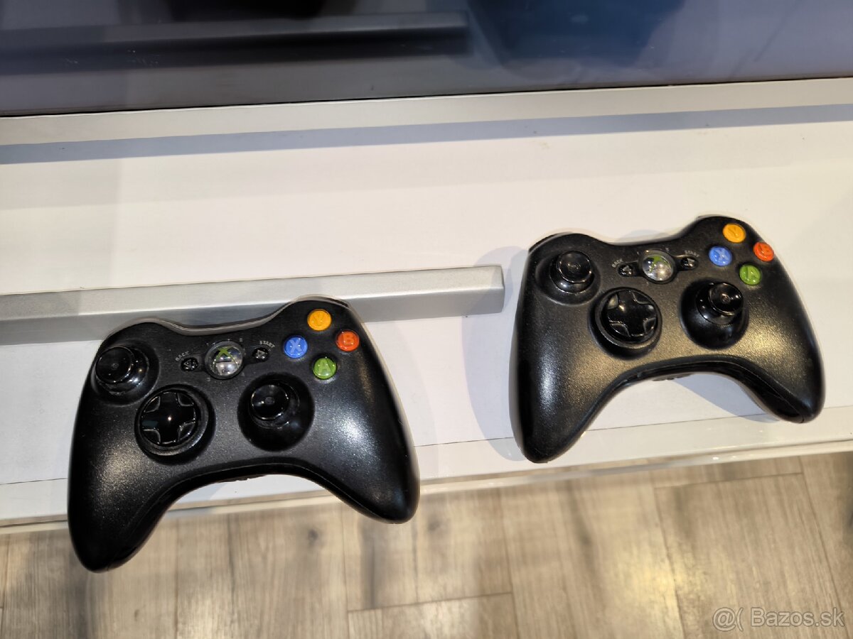 Xbox 360 S komplet sada - 3