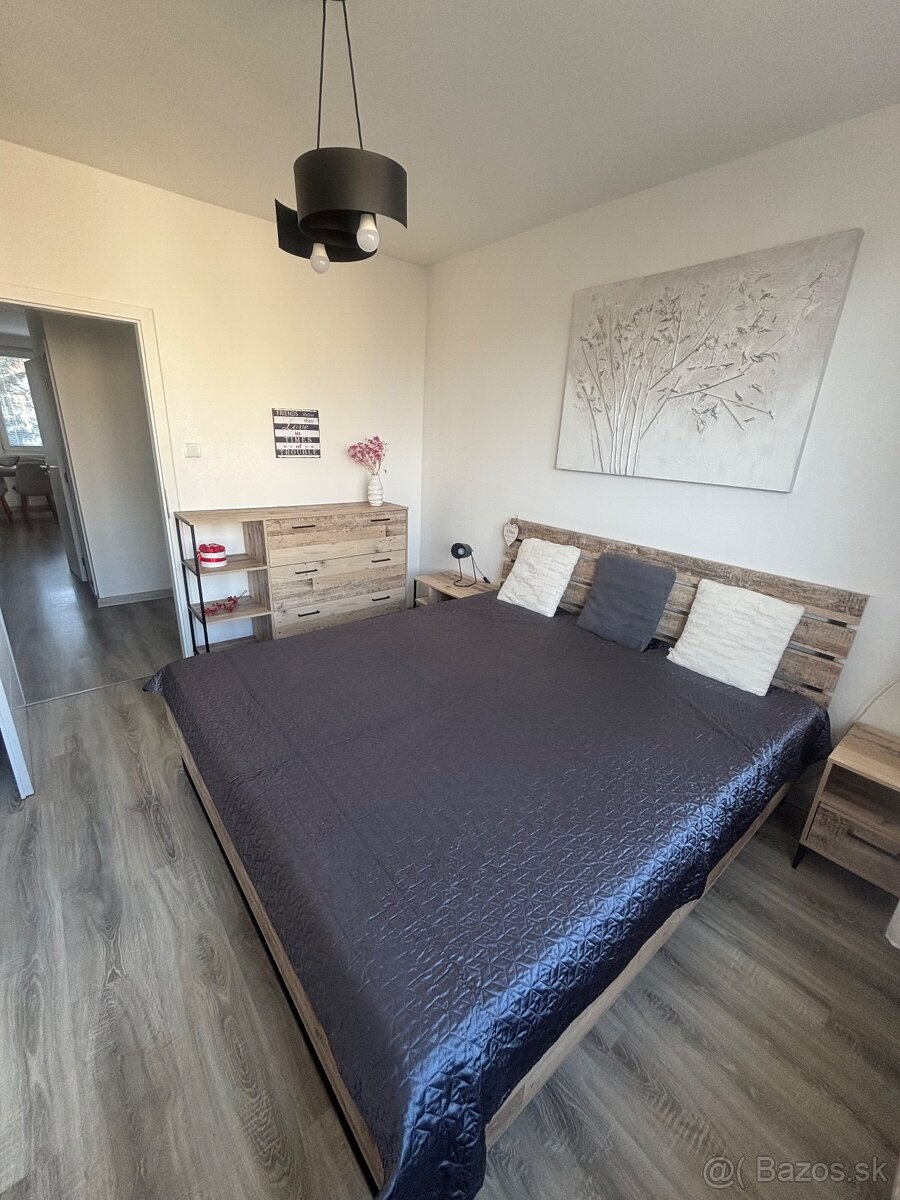Ponúkam do dlhodobého prenájmu 3 izbový byt v BOJNICIACH - 3