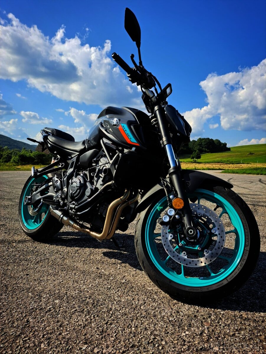 Yamaha MT07 Cyan storm - 3