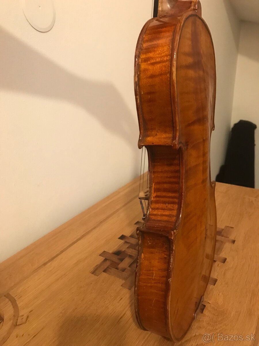 Husle 4/4 Gurneri - 3