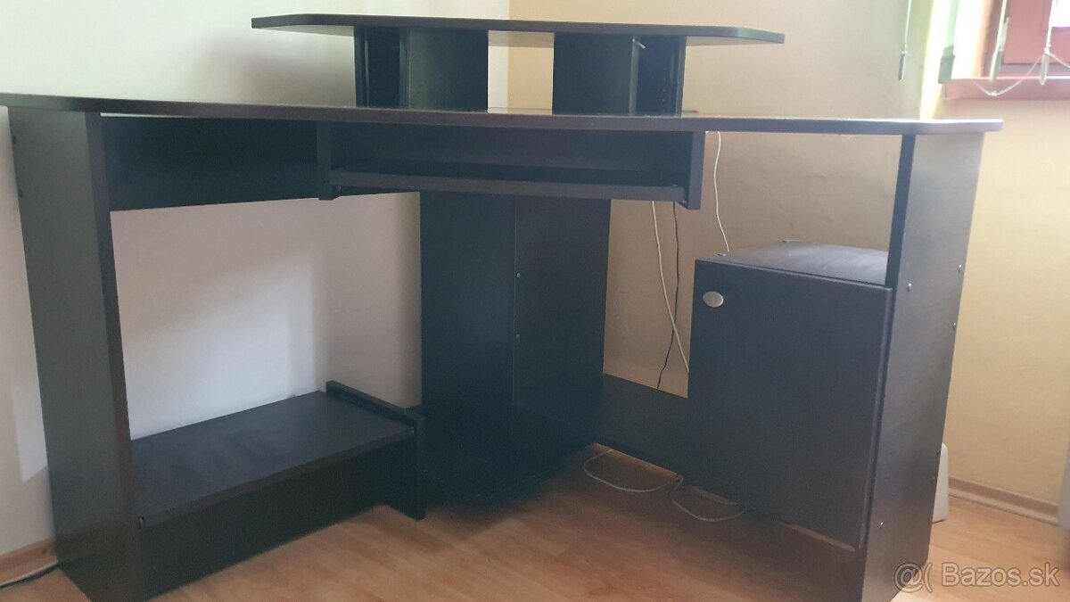 rohovy pracovny stol - 3