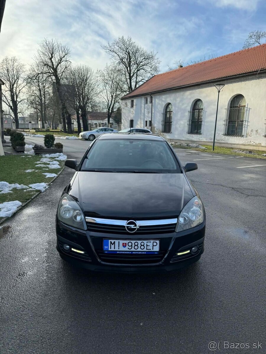 Opel astra - 3