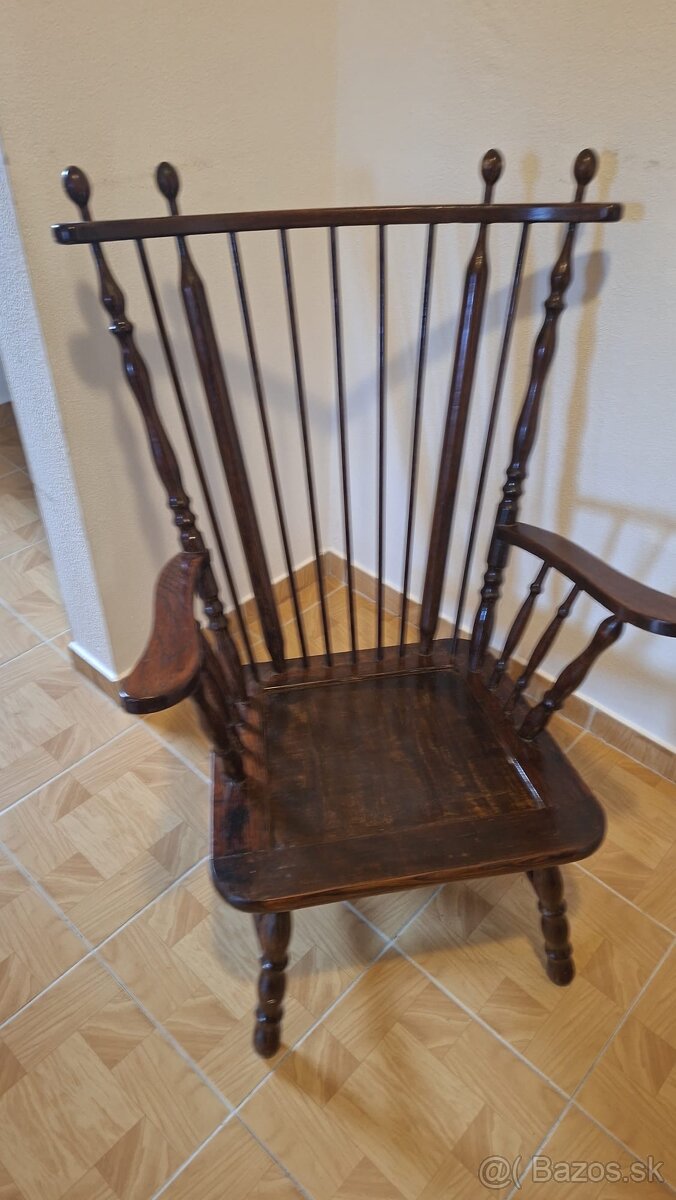 Retro Drevené Kreslo - 3