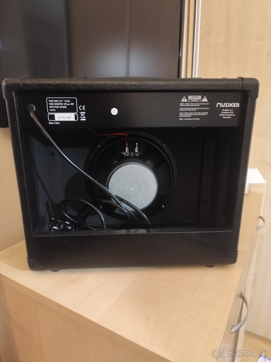 Gitarové combo revoltage 20W - 3