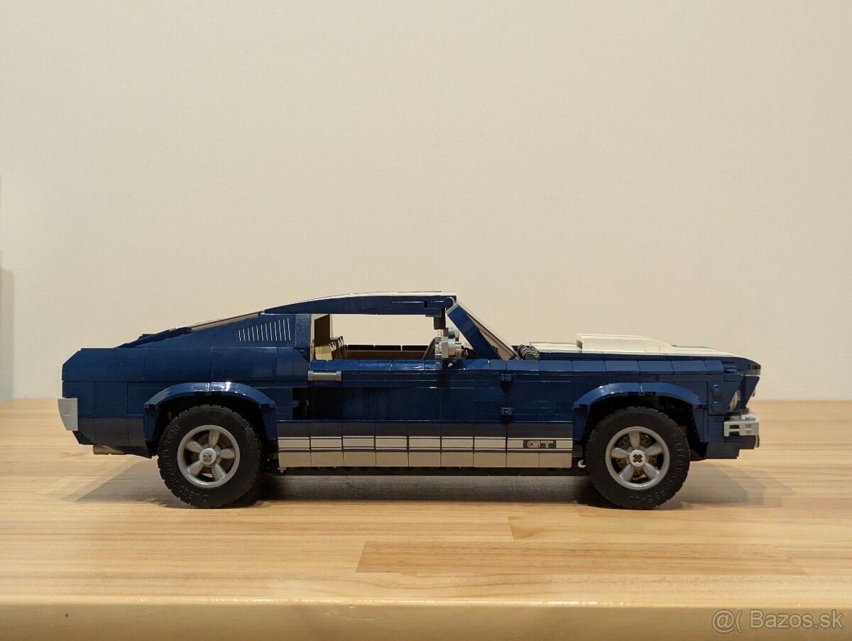 LEGO Creator 10265 Ford Mustang - 3
