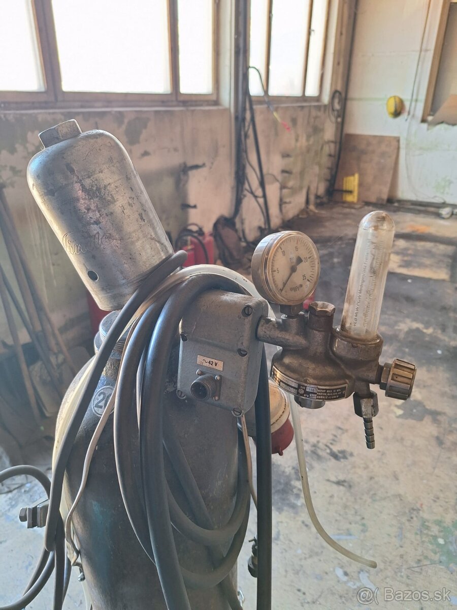 Zváračka MIG/MAG Compact C329N + fľaša na plyn + 3m horák. - 3