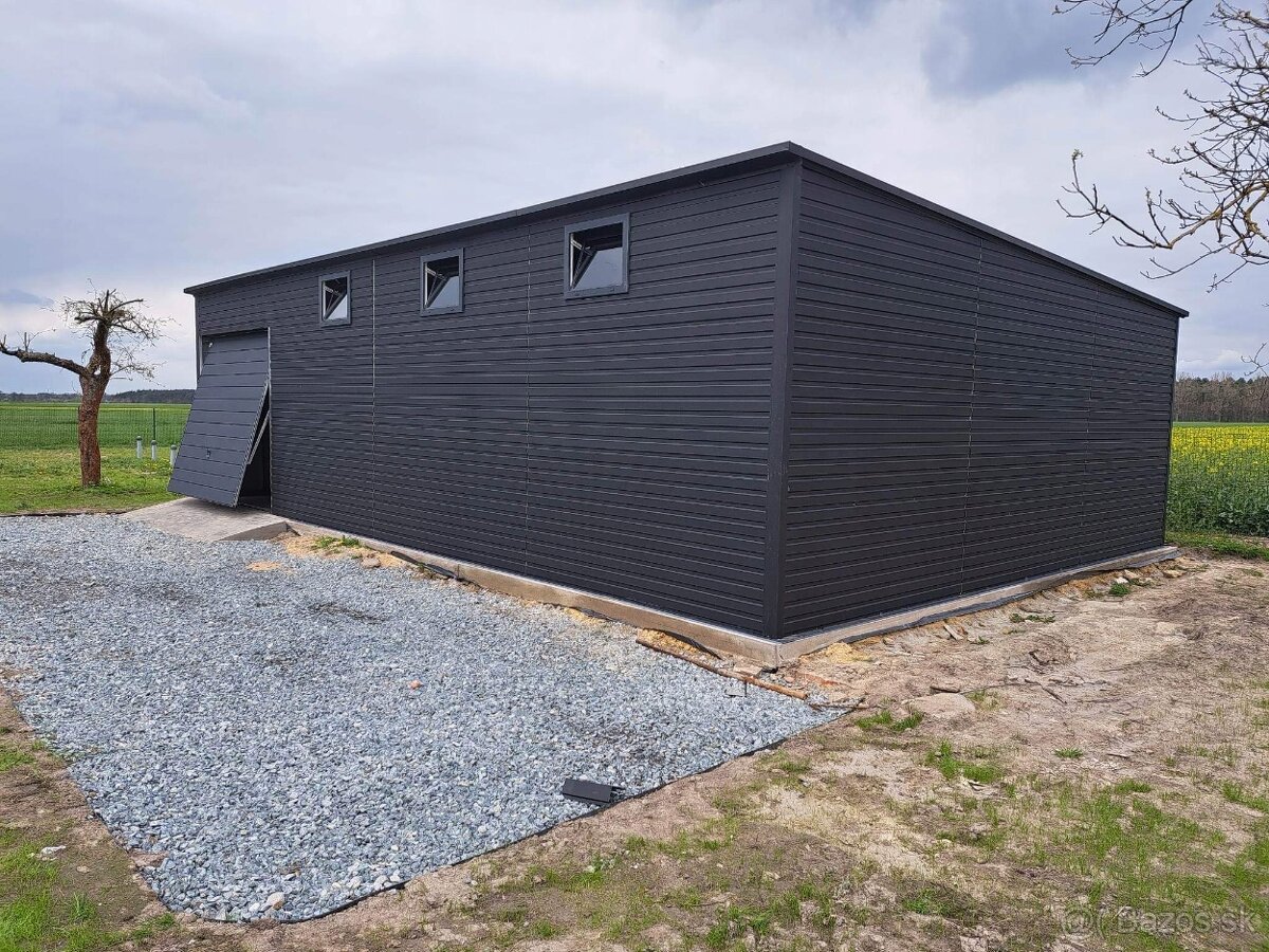 Plechová garáž 12x8m vyklopna brána. - 3