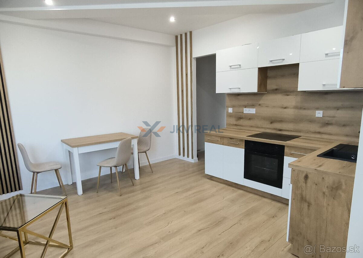 Prenájom v Srdci Michaloviec: Luxusný 2-izbový Byt s Novým Z - 3