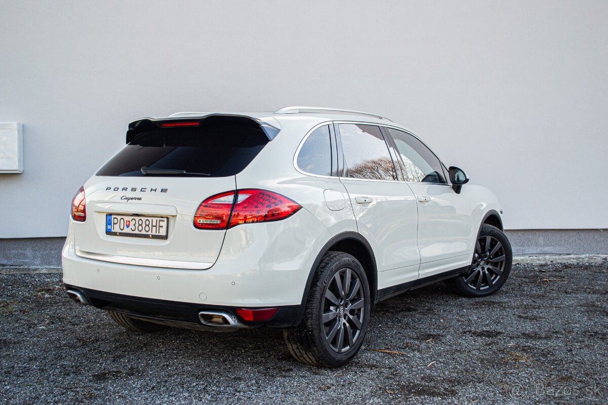 Porsche Cayenne 3.0 TDi Diesel Tiptronic S - 3