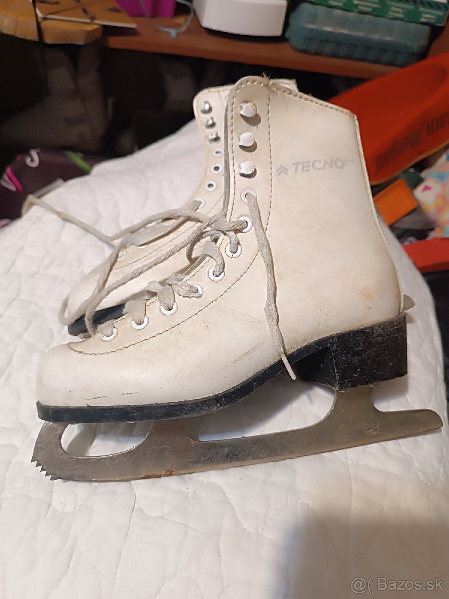 Detské lyže, lyžiarky, korcule na lad, prilba - 3