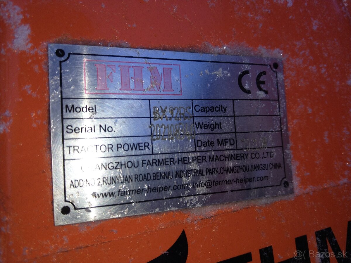 Štiepkovač , Drvič za traktor Dabaki BX92RS - 3