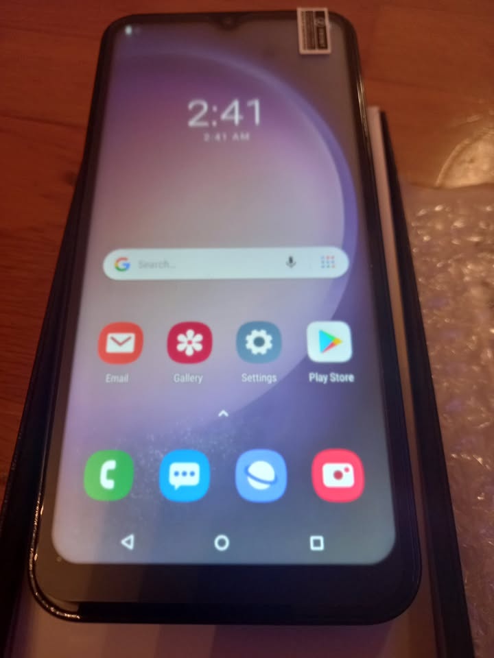 Predám nový mobil - 3