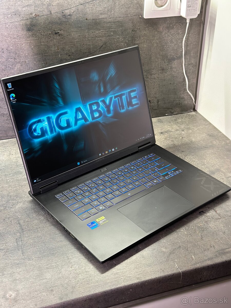 GIGABYTE Gaming A16 - 3