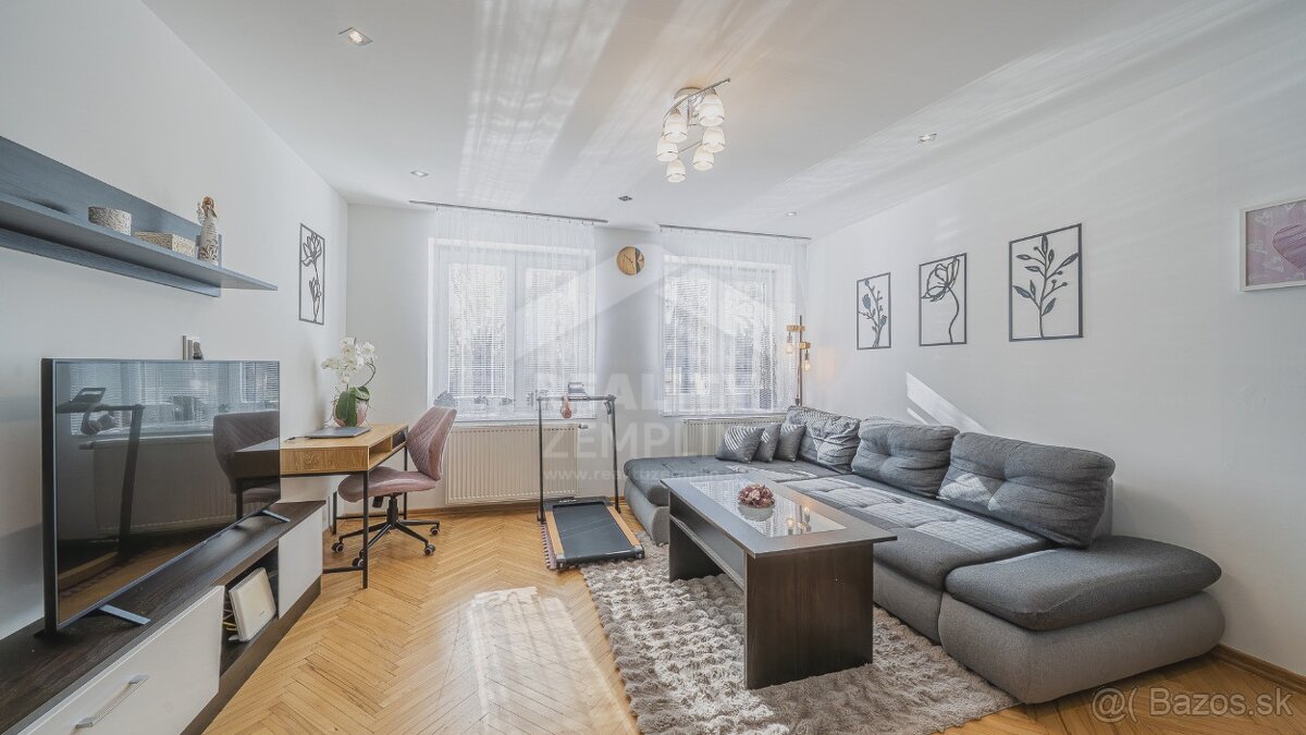 3i chyžka s terasou blízko centra - 3