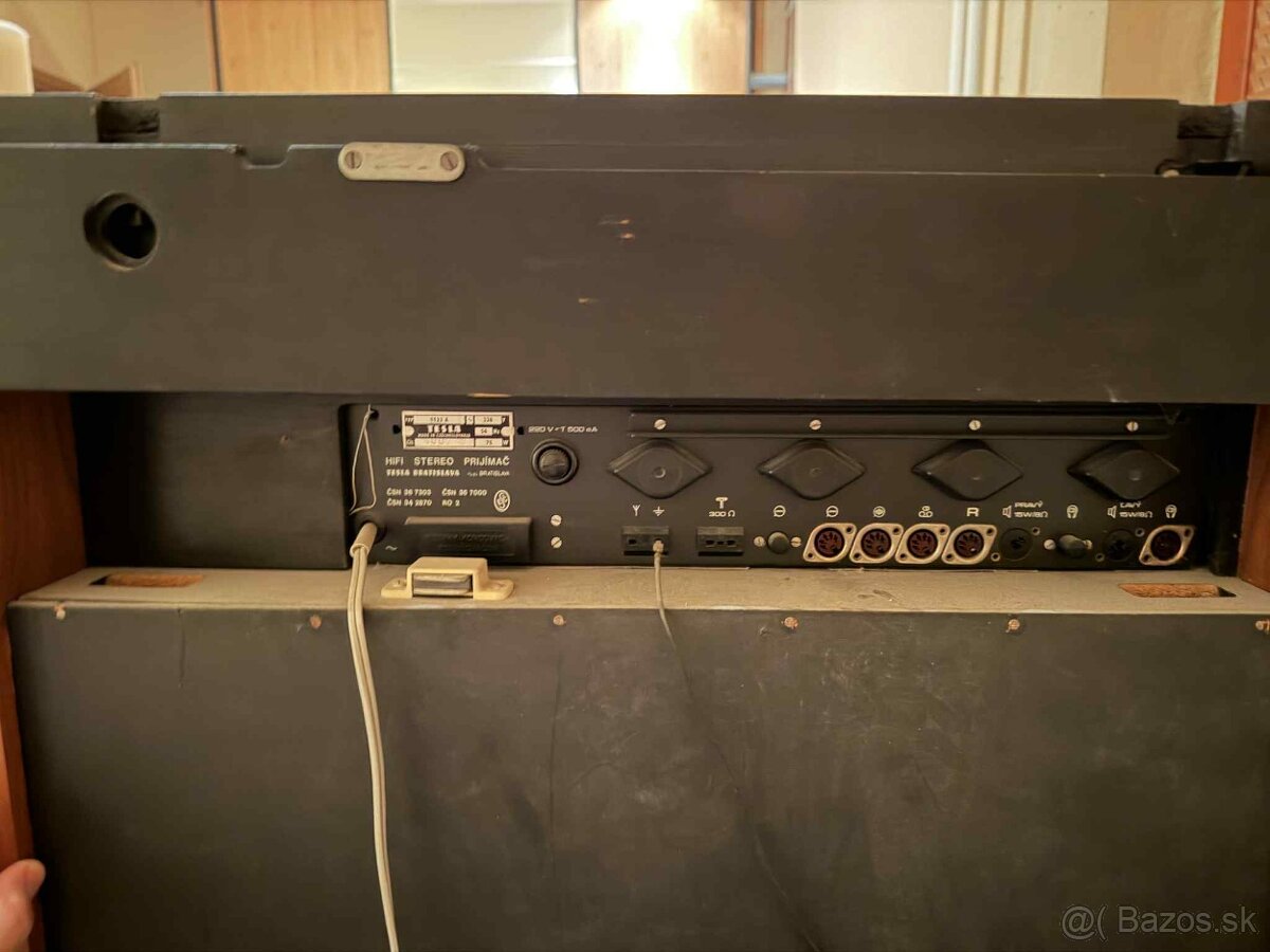 Stereo hifi zosilňovač s rádiom - 3