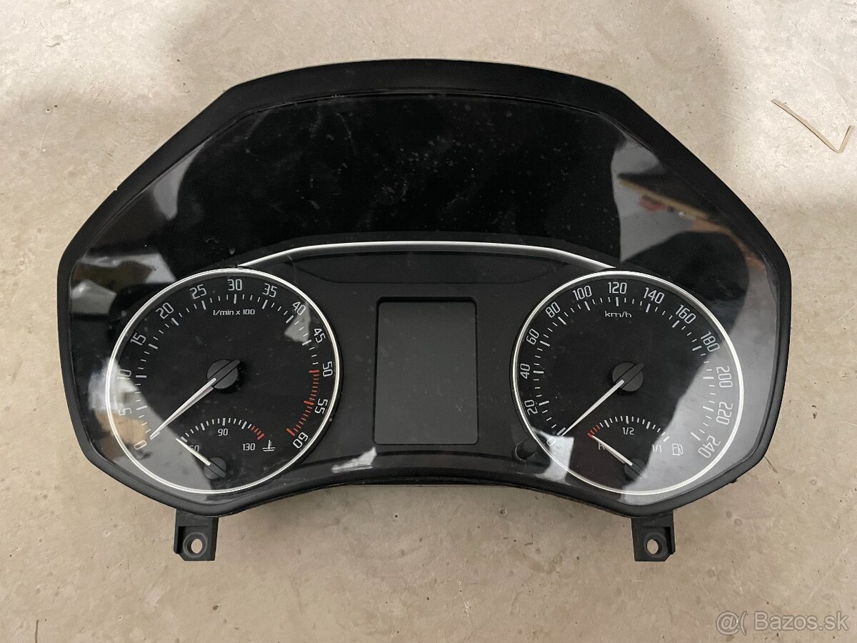 Škoda Octavia 2 facelift diely interiéru - 3