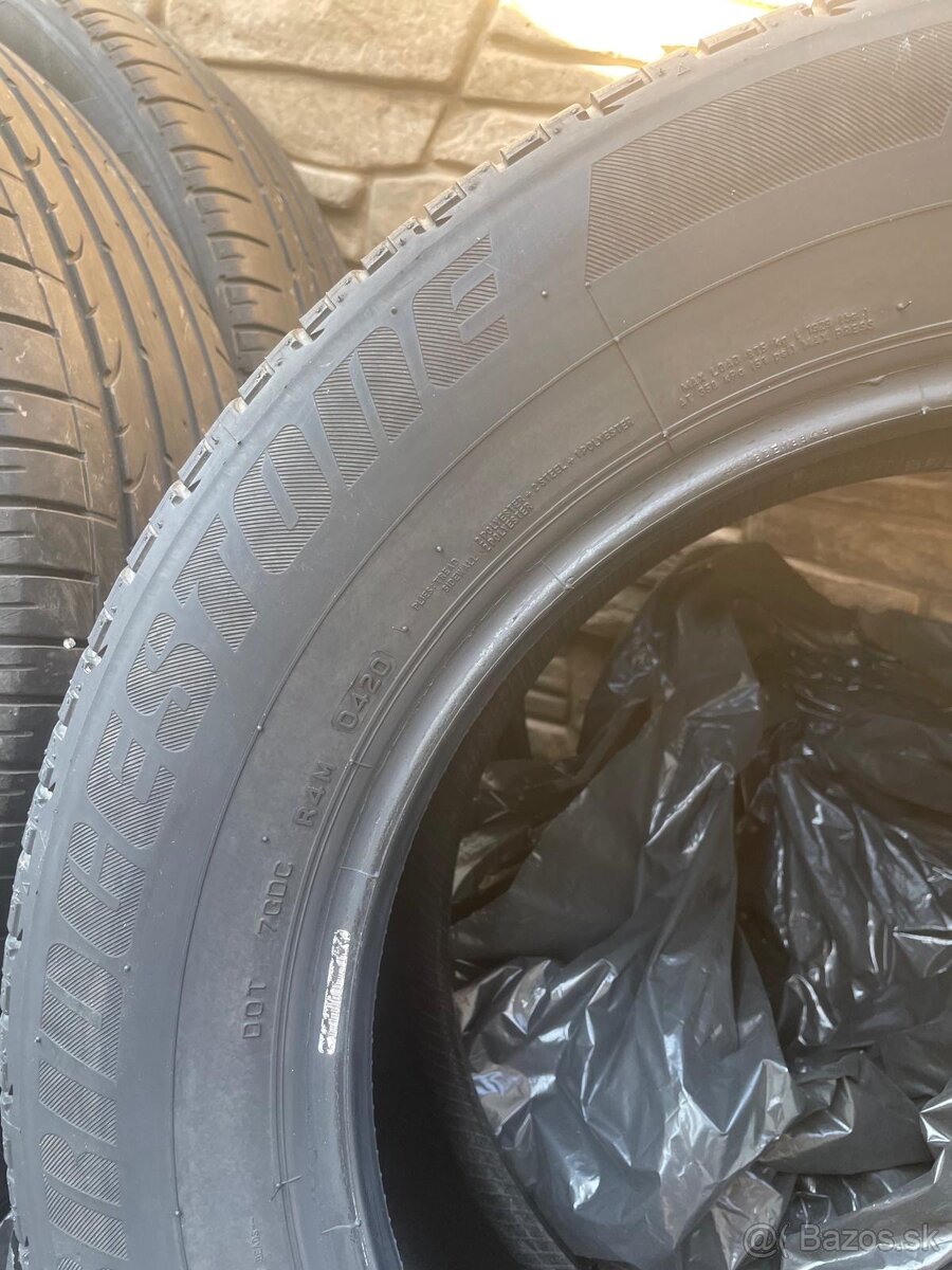 Letné pneumatiky Bridgestone 235/60R18 - 3