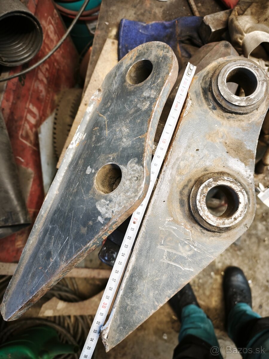 Úchyty na lyžicu / rychloupínak - 3