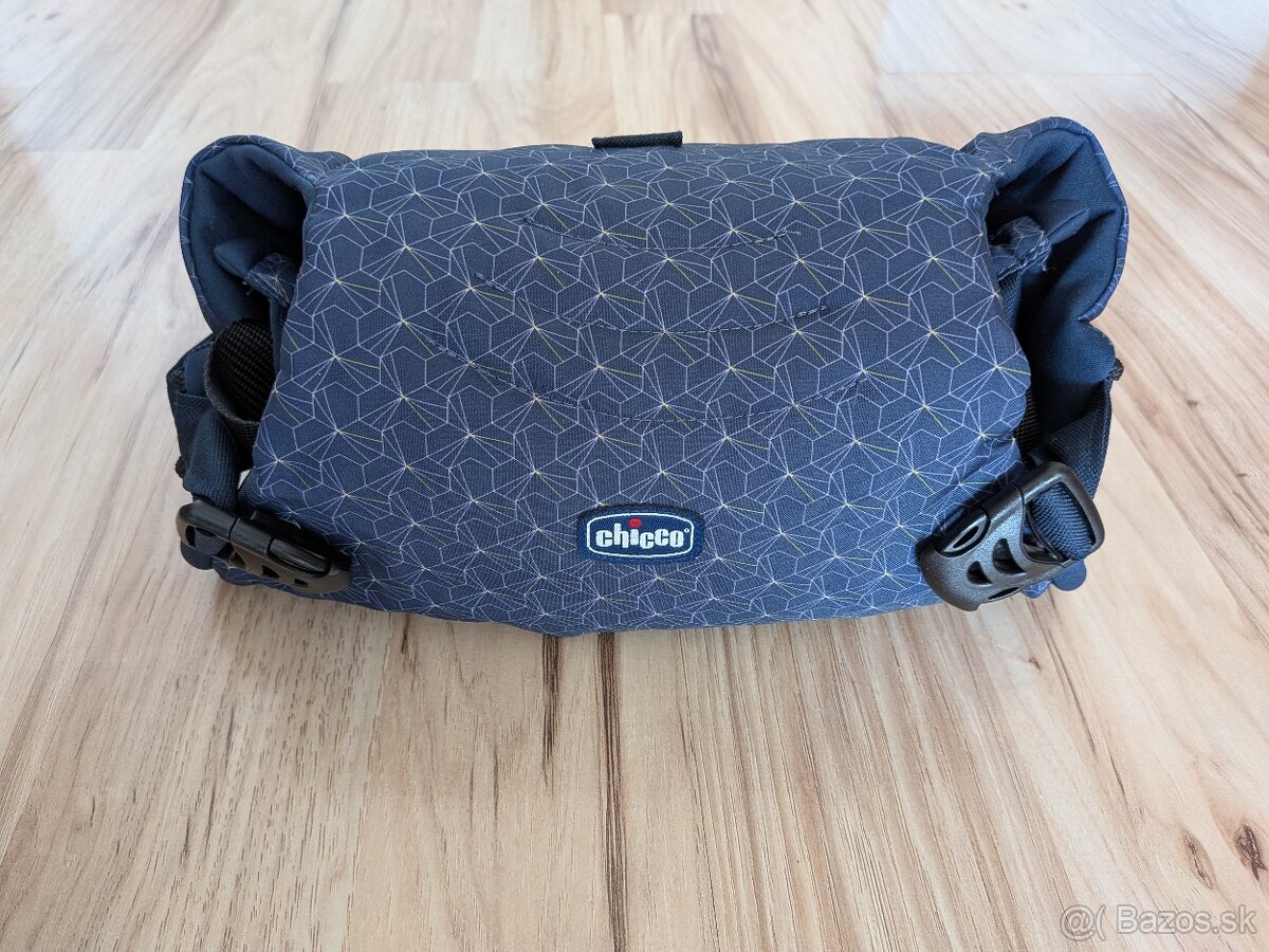 Predám ergonomický nosič Chicco EasyFit - 3