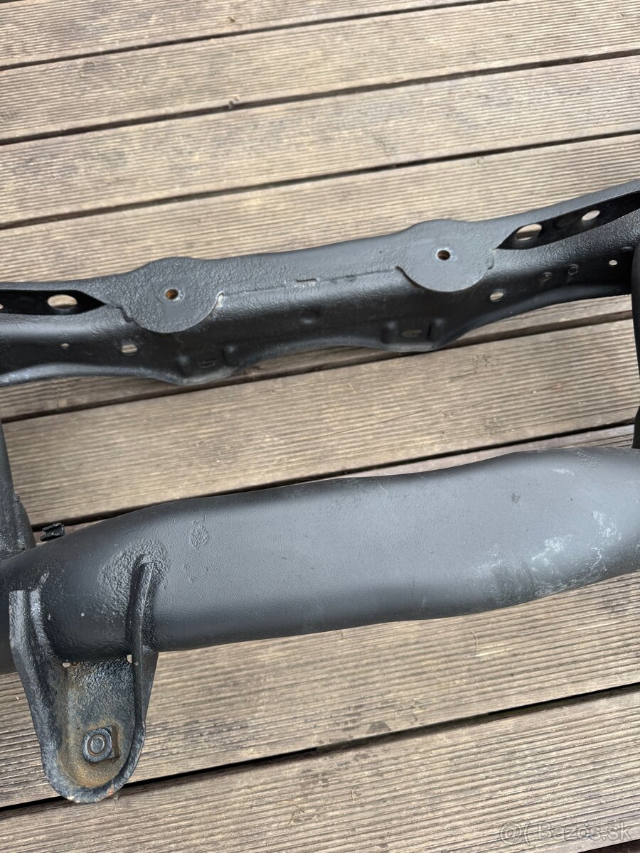 Zadná nápravnica Superb 2 - 3