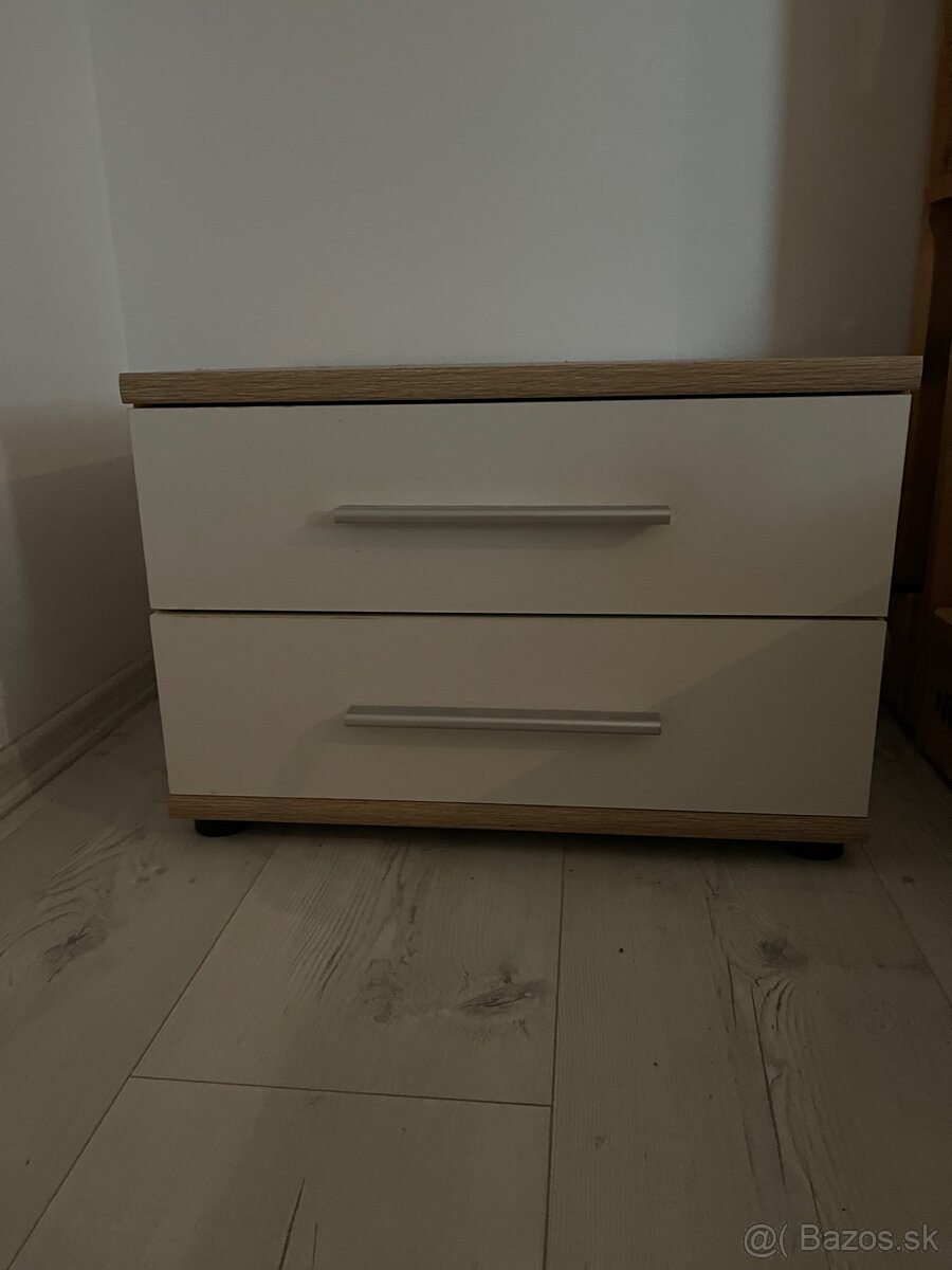 Predám skriňu a príslušenstvo - 3