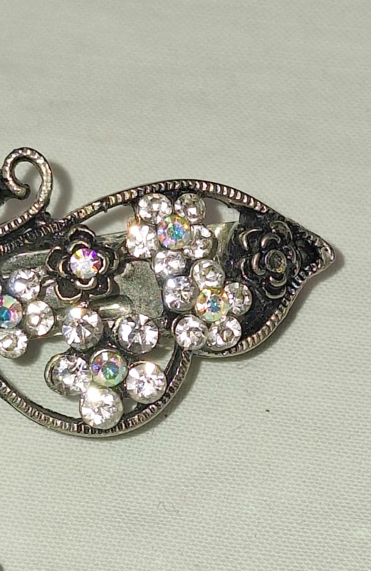 KRÁSNA SPONA DO VLASOV - 3