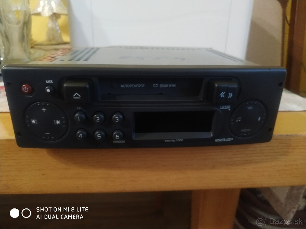 2ks autoradio Renault s CD a kazeta s kodom vid foto - 3