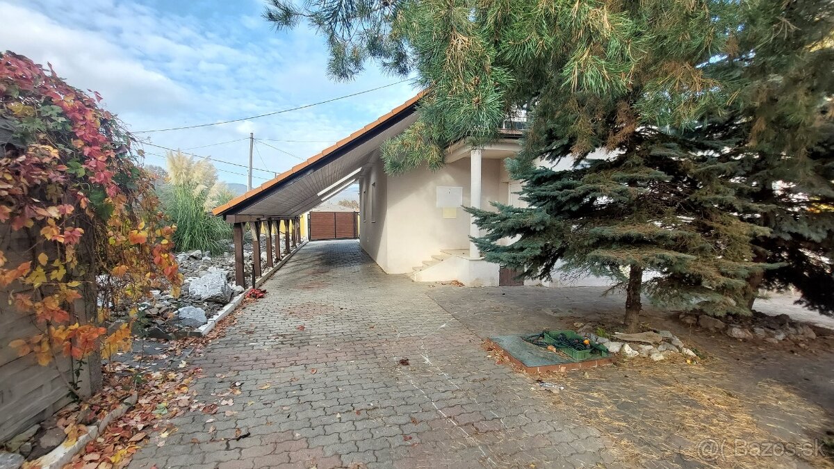 RODINNÝ DOM - ČARADICE - 3