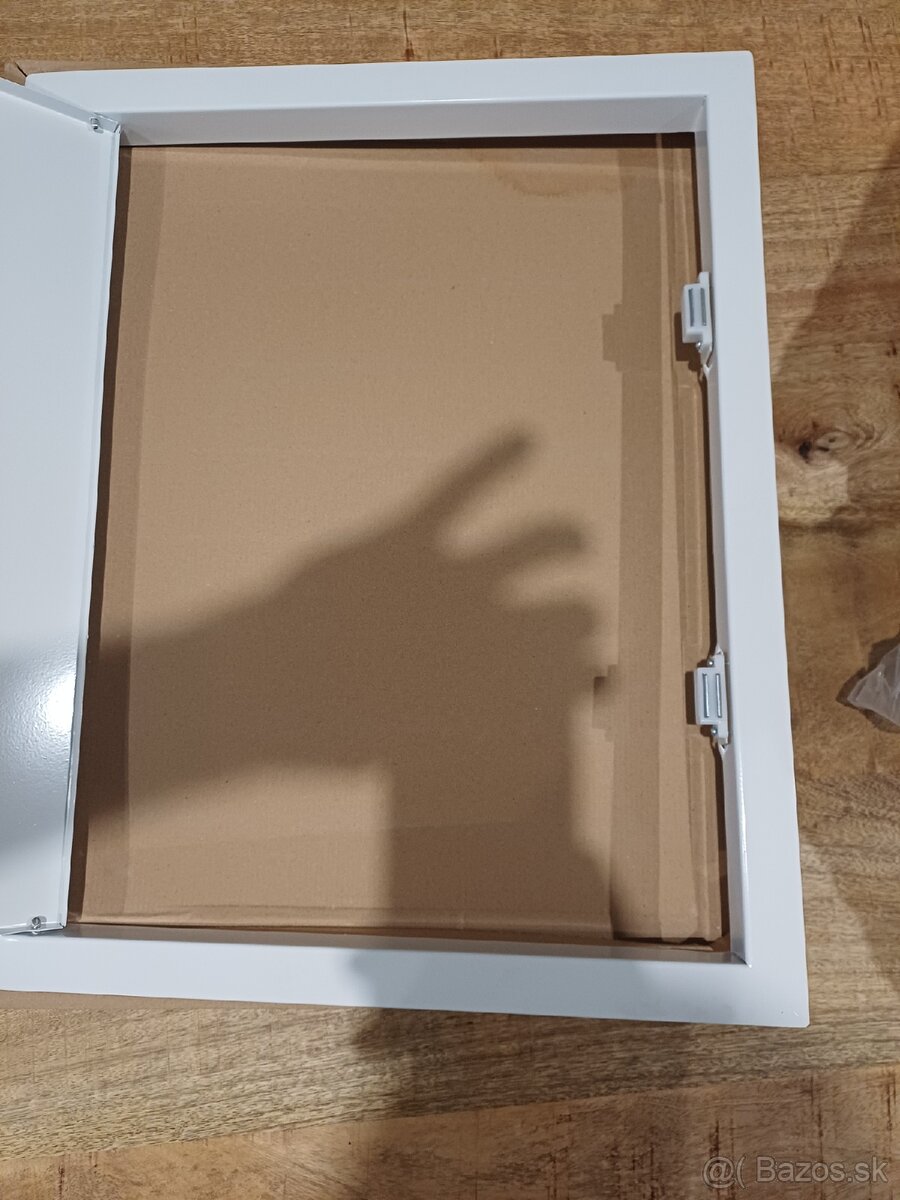 Revízne dvierka 40x50 cm - 3