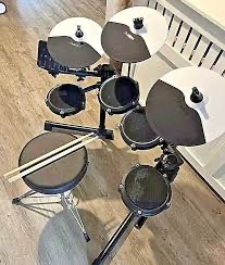 Alesis Debut Kit Black , Elektronicke bicie - nepouzivane - 3