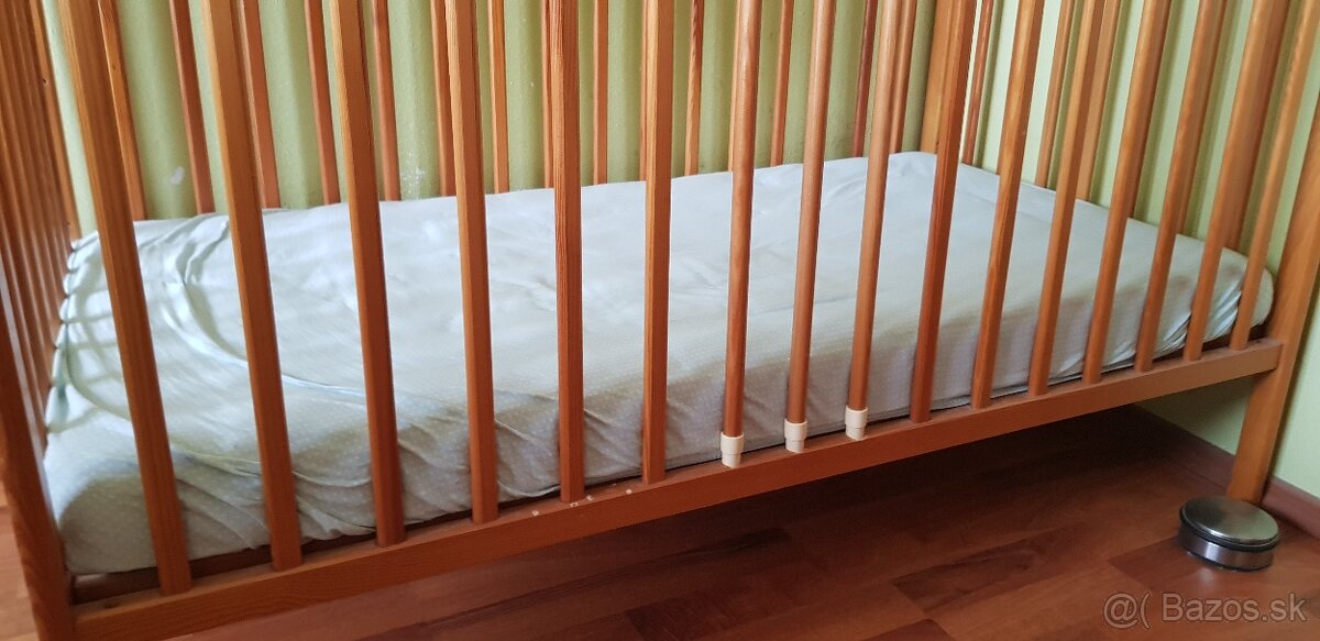 Detska drevená postieľka - 3