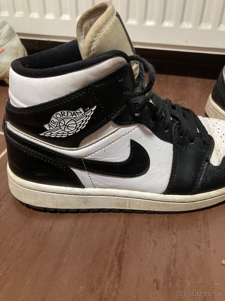 AIR JORDAN 1 Mid - 3