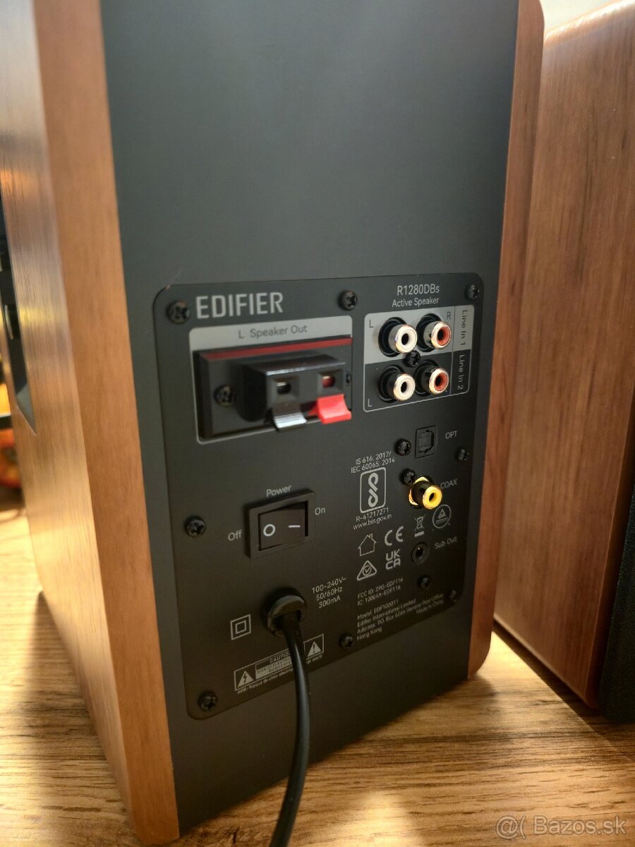 Predám reproduktory zn. Edifier R1280DBS - 3