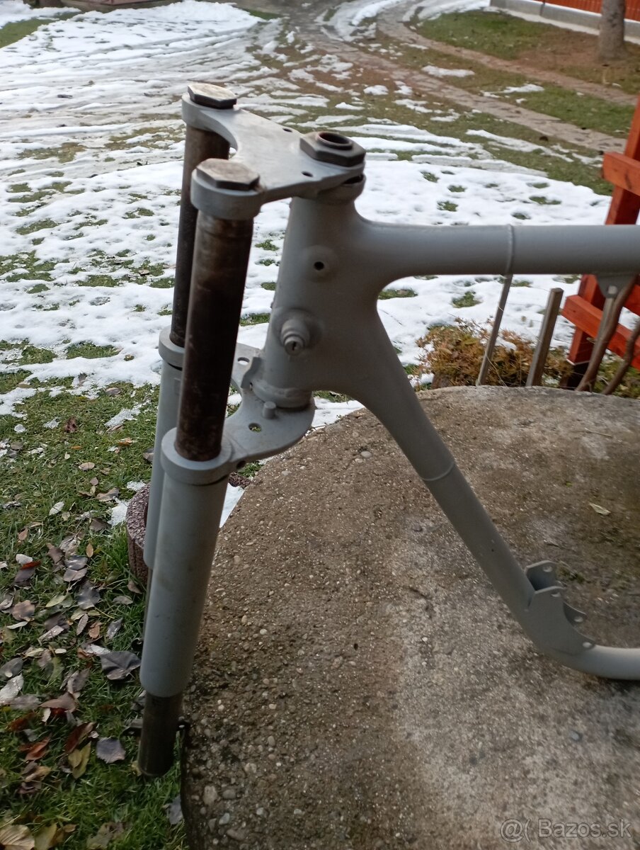 RAM NA JAWA čz 175 - 3