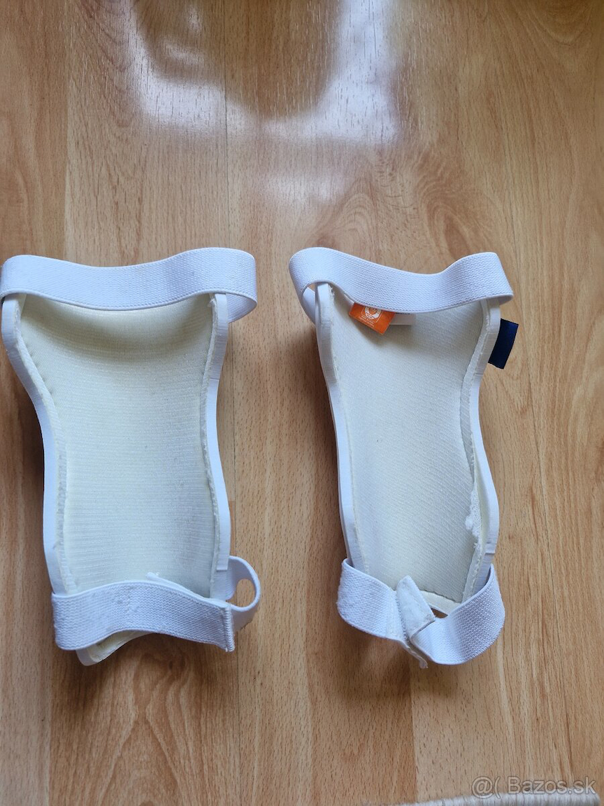 Futbalové chrániče Puma - 3