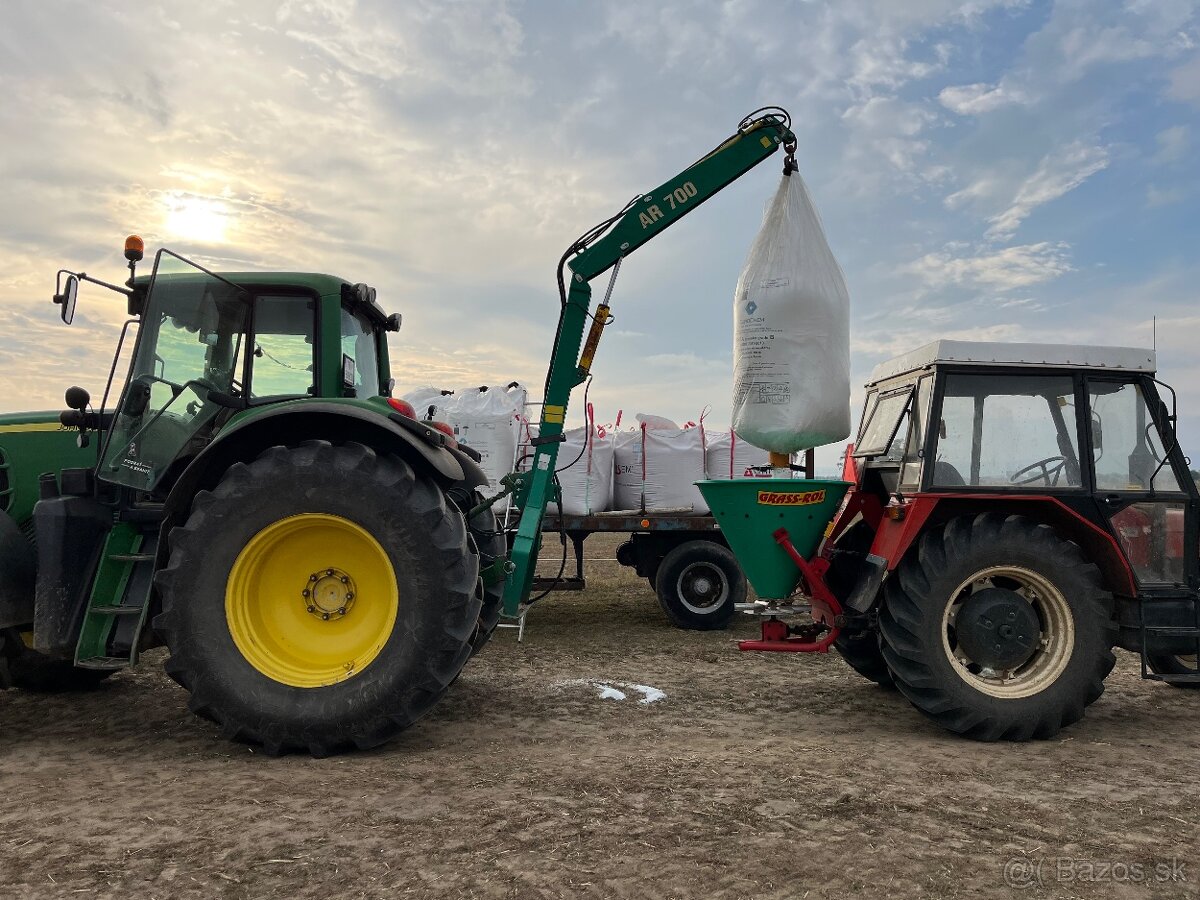 Hydraulická ruka AR700 - 3