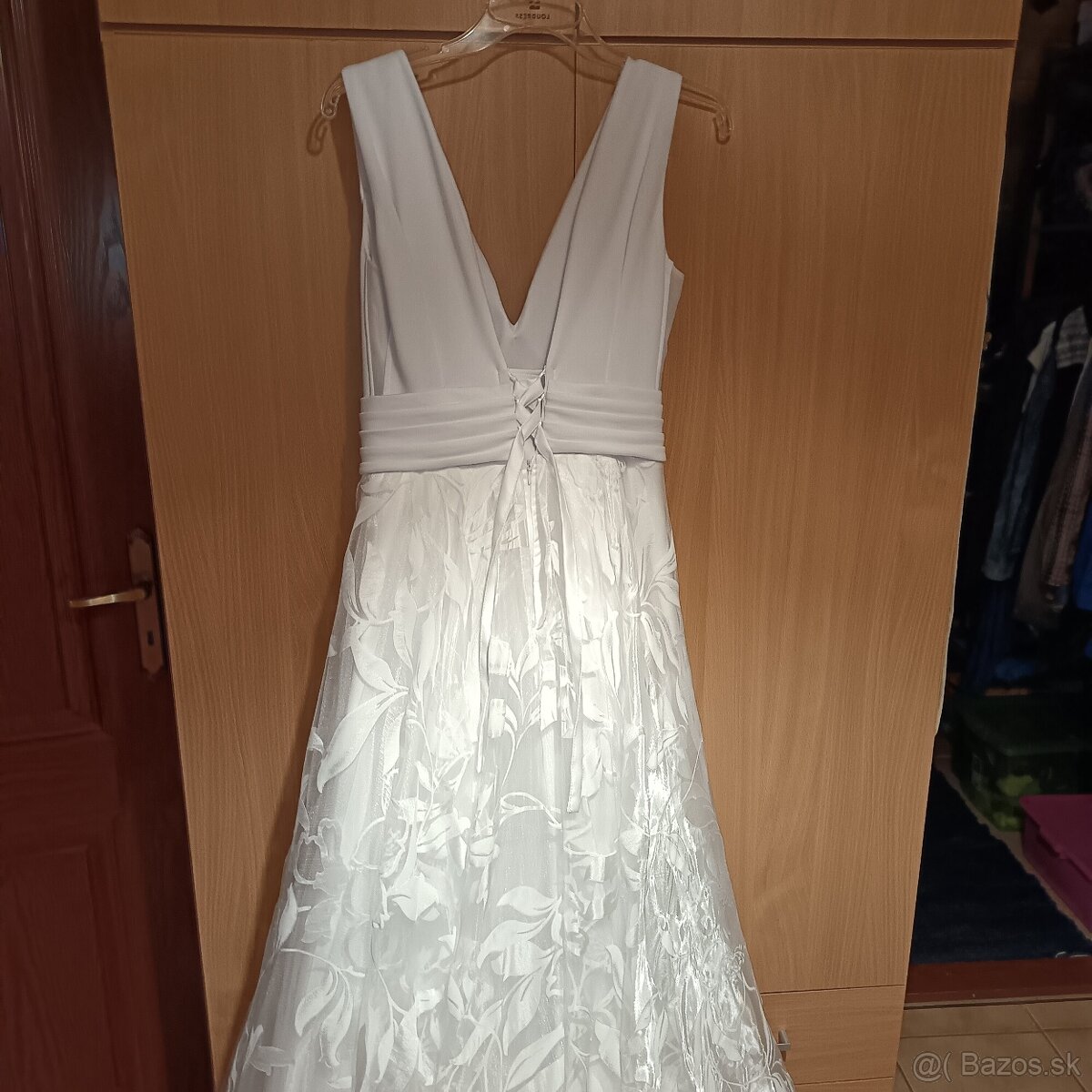 Predám svadobné šaty - 3