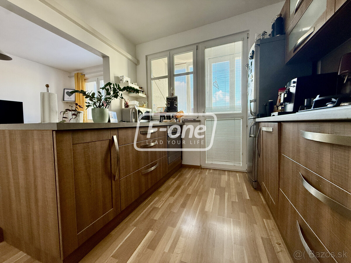 Prenájom 3 izbový byt - Bratislava - Petržalka, Hálova - 3