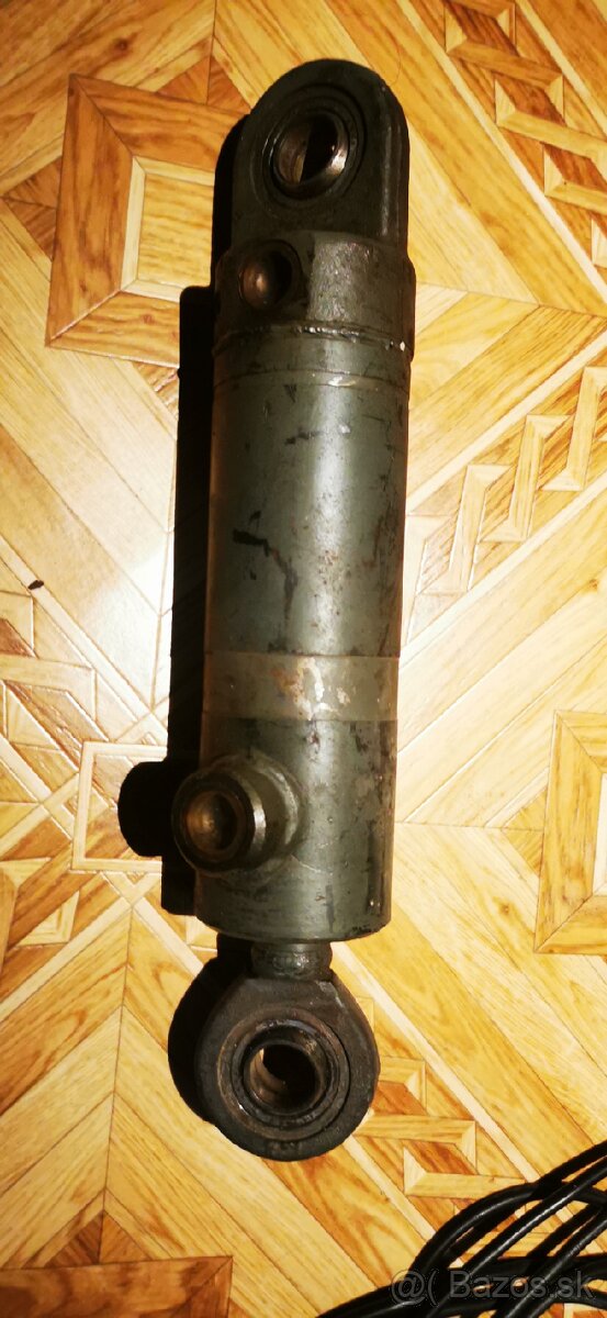 Hydraulický valec - 3