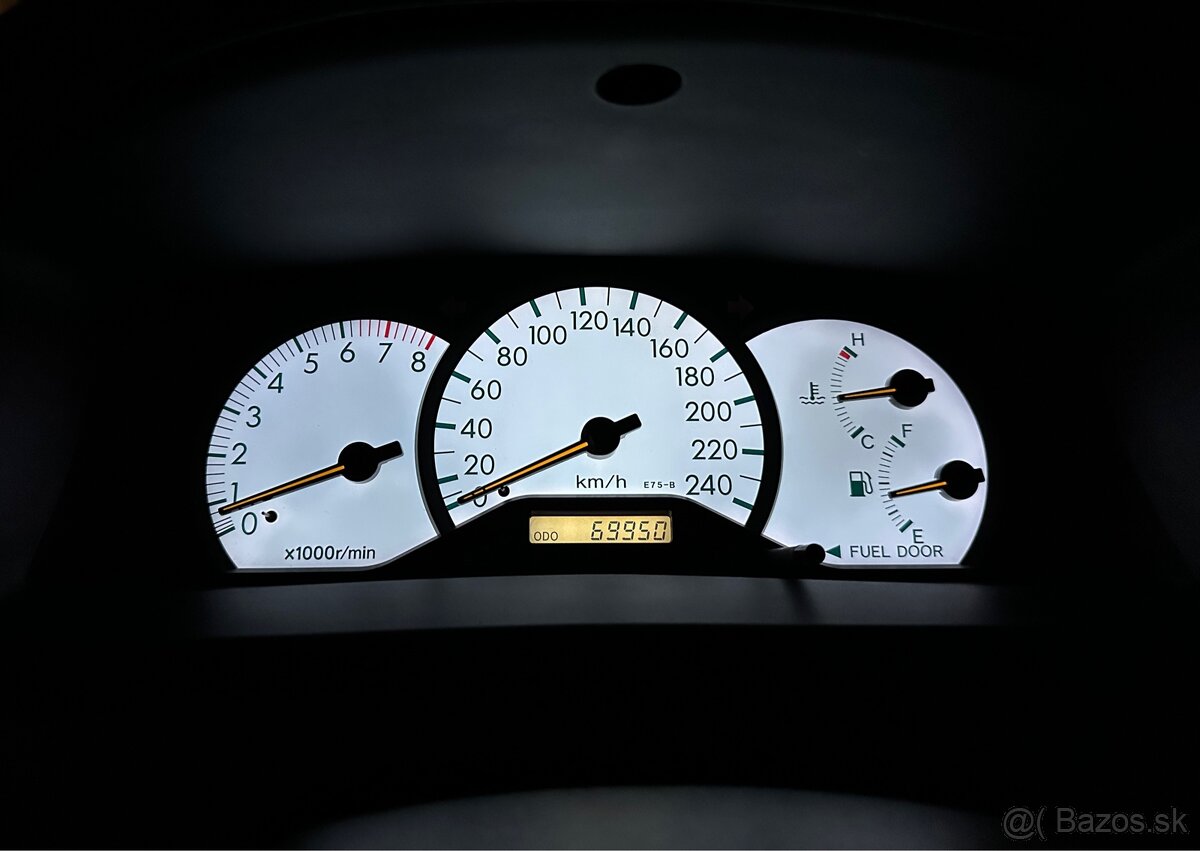 Budíky Toyota Corolla - 3