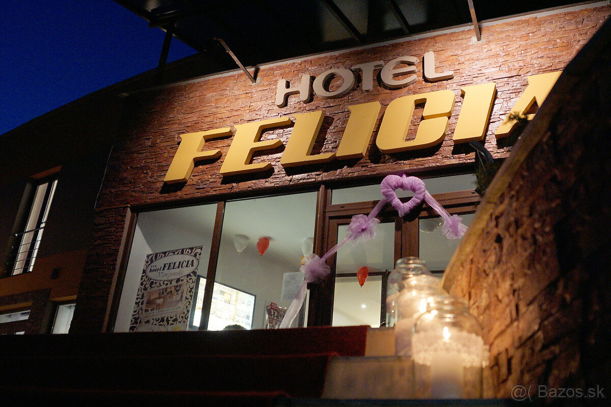 Recepčný/á, raňajkový kuchár/ka - 3